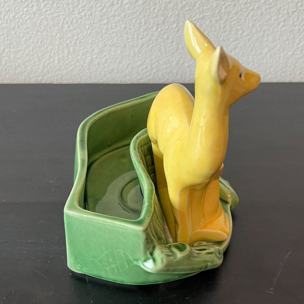 MCM Shawnee Pottery Deer Planter // Mother with Fawn // Vintage 1950s - Picture 3 of 7